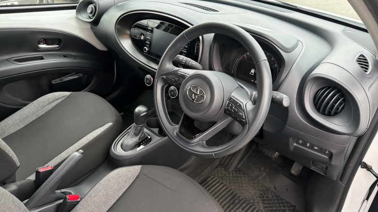 Toyota Aygo X 1.0 VVT-i Pure 5dr Auto Petrol Hatchback